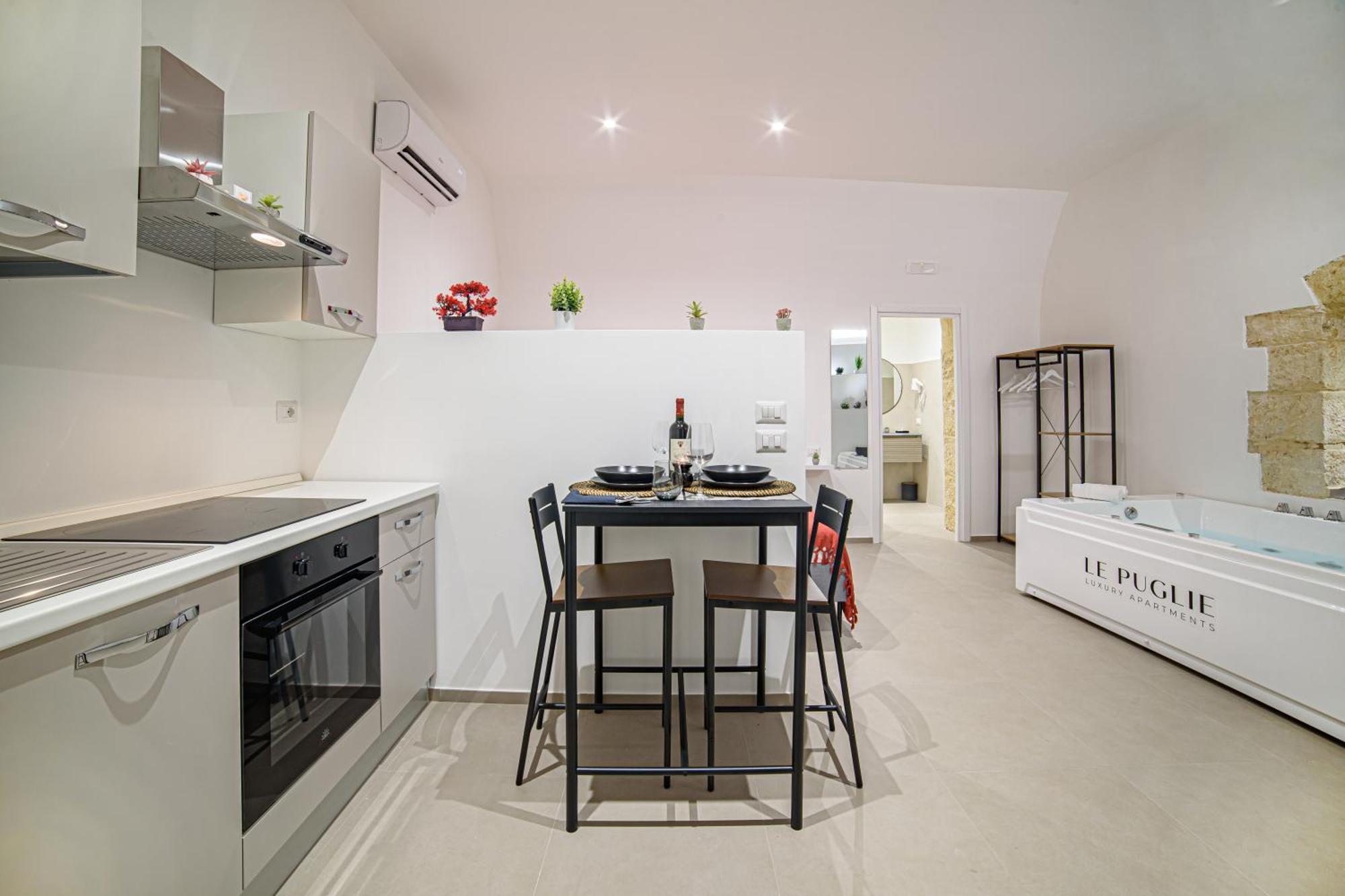 Le Puglie Luxury Apartments มอลเฟตตา ภายนอก รูปภาพ